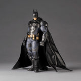 **Pre Order**Revoltech AMAZING YAMAGUCHI Batman "Batman: Arkham Knight Ver." Action Figure