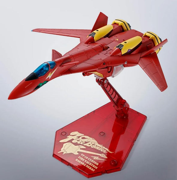 Bandai VF-19 Custom Fire Valkyrie 