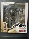 **Open Box**MAFEX The Mandalorian IG-11 158 Action Figure