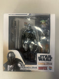 **Open Box**MAFEX Star Wars The Mandalorian Chrome Ver. 256 Action Figure