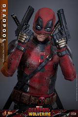 **Pre Order**Hot Toys 1/6 Scale Deadpool (Battling Version) Action Figure
