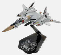Hi-Metal R Macross Flash Back 2012 VF-4 Lightning III Action Figure