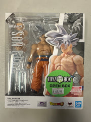 **Open Box**S.H. Figuarts SON GOKU ULTRA INSTINCT "DRAGON BALL SUPER" (Reissue) Action Figure
