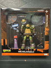**Open Box**Revoltech Teenage Mutant Ninja Turtles Michelangelo Action Figure