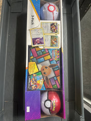 POKEMON Costco Pokeball Eevee Treasure Chest Box 11 Booster Packs