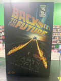 **Open Box**Hot Toys 1/6 Scale MMS 257 Back to the Future Marty Mcfly Action Figure
