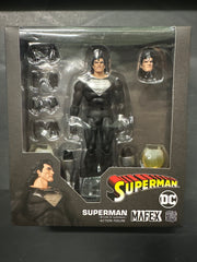 **Open Box**MAFEX Superman (RETURN OF SUPERMAN) Action Figure