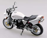 Aoshima 1/12 Yamaha XJR400S with custom parts Model Kit